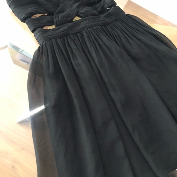 Black dress - Picture 5 of 6